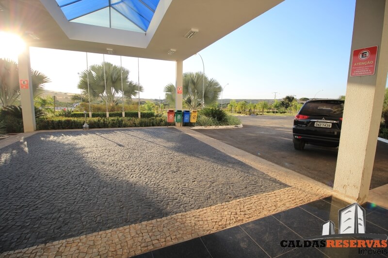Foto LAGOA QUENTE FLAT SERVICE